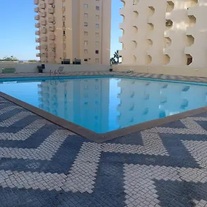  Apartamento Apartamento Varandas Da Rocha No Centro Com Piscina Portugal